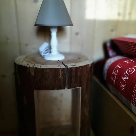 Rutic Apartament *